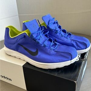 Mens Nike MayFly size 13 in purple